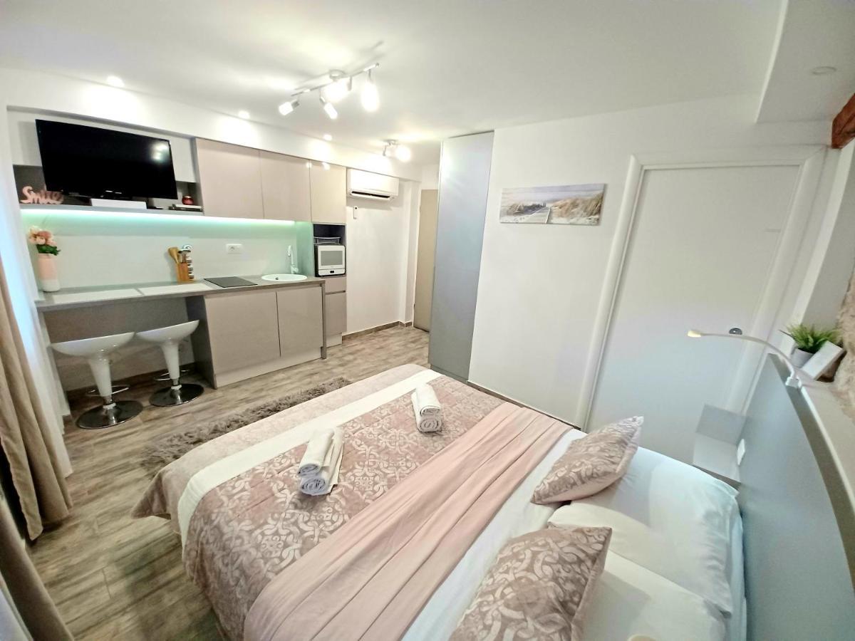Studio Apartmani Pomalo/ Take It Easy Split Exteriér fotografie